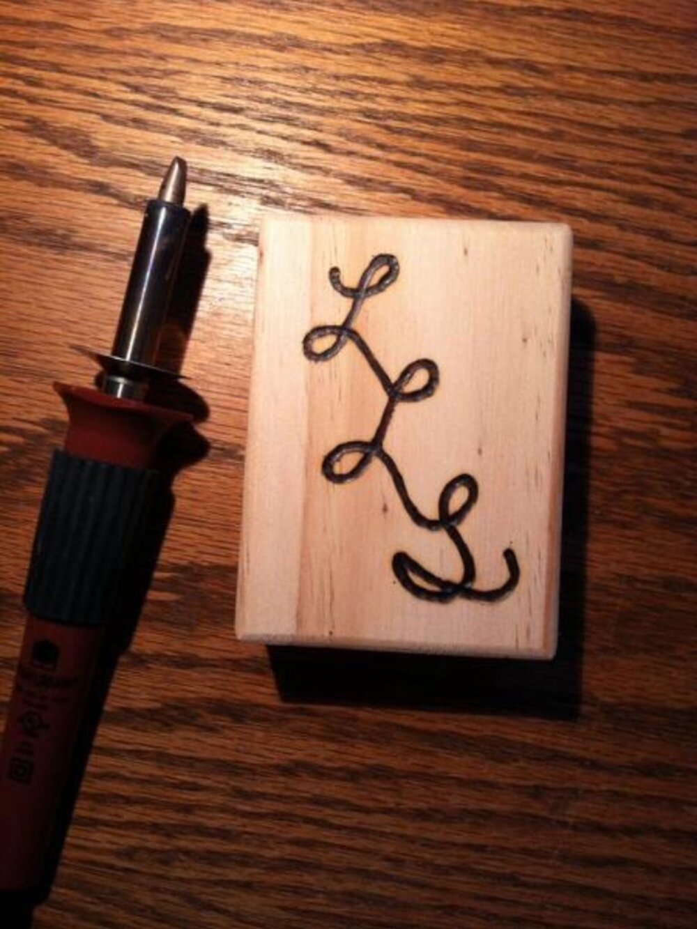 Custom piece wood-burned by hand - Picture 8 of 16